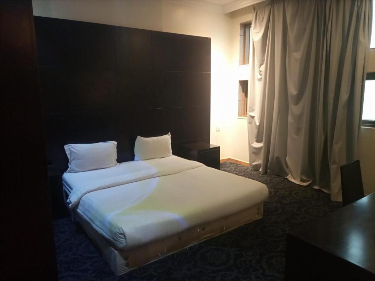 Manzel Aram 105-By Alazmi- Hotel Rijád Kültér fotó